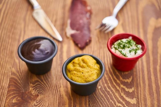 Salsas⁣ imprescindibles⁣ para acompañar ‍tus taquitos de cerdo